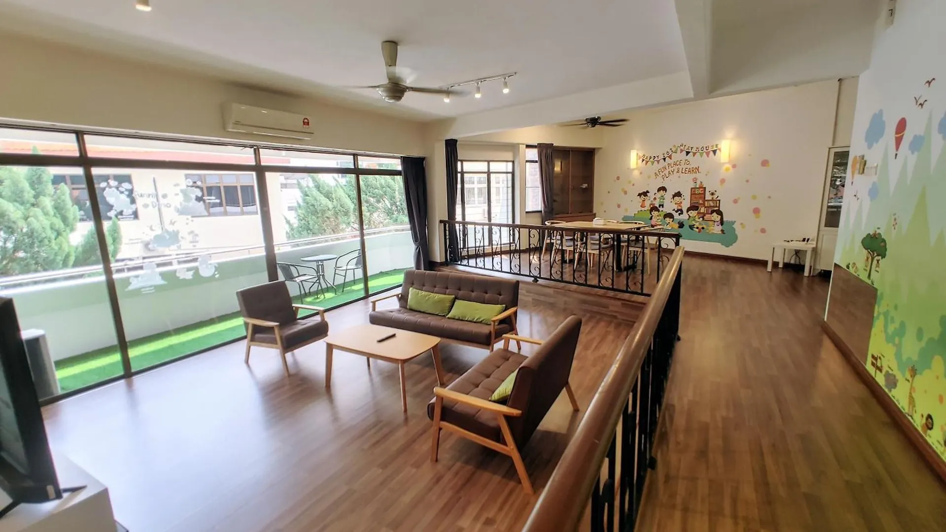Gurneyville George Town Apartment