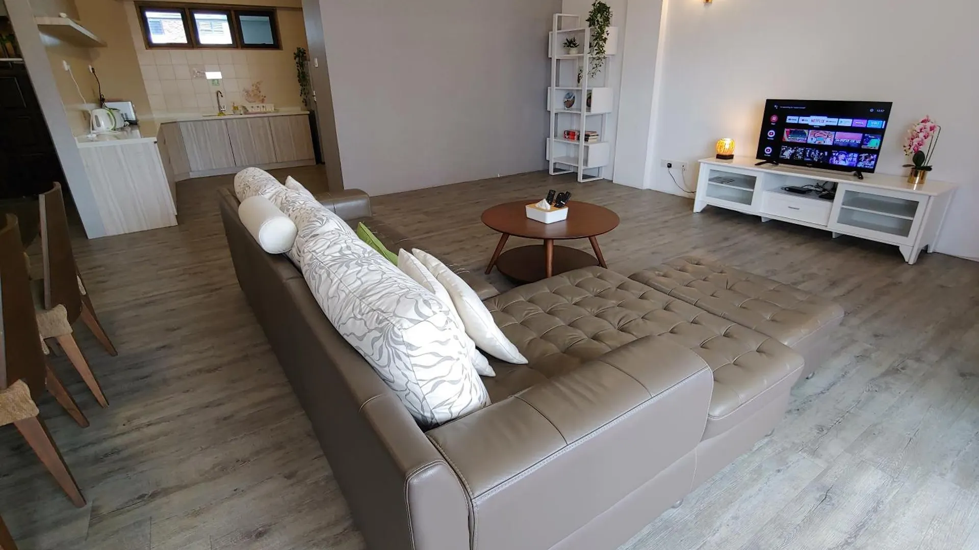 Apartment Gurneyville George Town