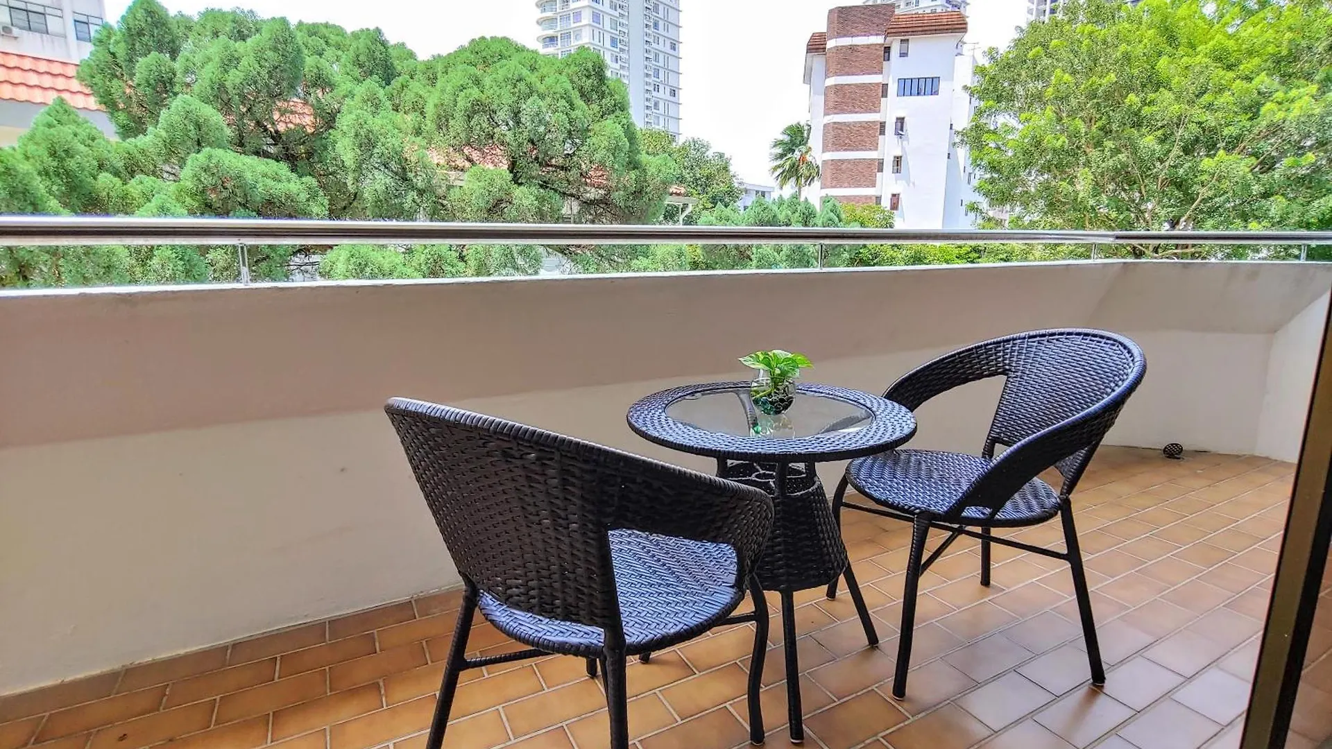 Apartment Gurneyville George Town